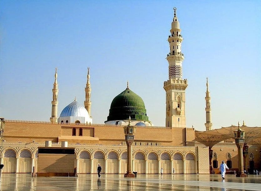 10 Nights London Umrah Package